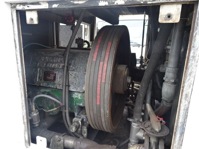 MITSUBISHI  2004 Image 31