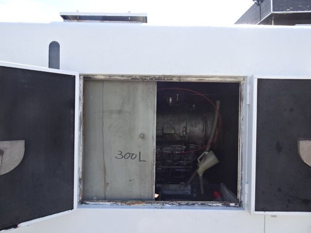 MITSUBISHI  2004 Image 31