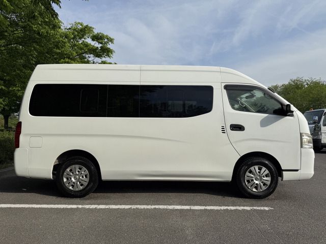 NISSAN NV350 CARAVAN 4WD 2014 Image 31