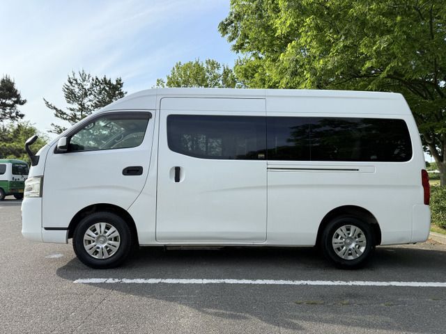 NISSAN NV350 CARAVAN 4WD 2014 Image 31