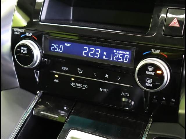 TOYOTA ALPHARD 2019 Image 31