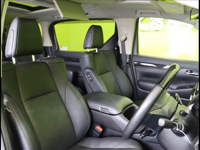 TOYOTA ALPHARD 2019 Image 31