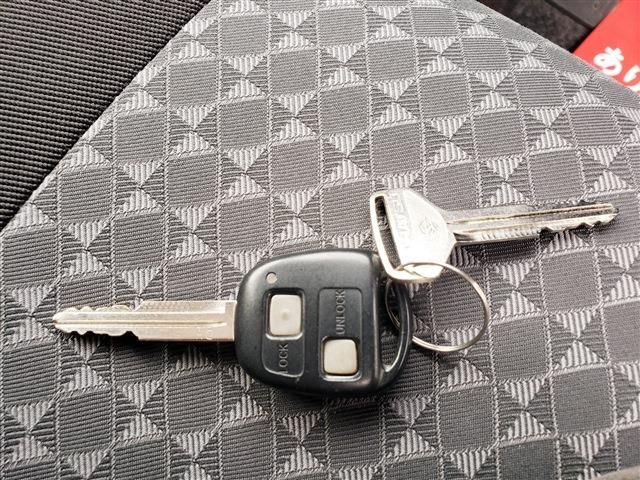 DAIHATSU MIRA GINO 2005 Image 31