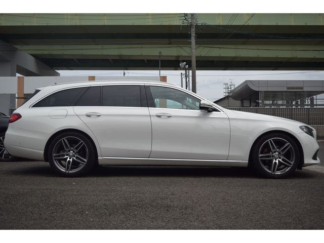 MERCEDES BENZ E CLAS 2016 Image 31