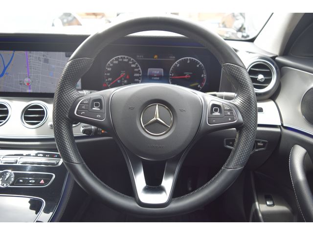 MERCEDES BENZ E CLAS 2016 Image 31