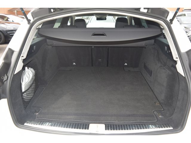 MERCEDES BENZ E CLAS 2016 Image 31