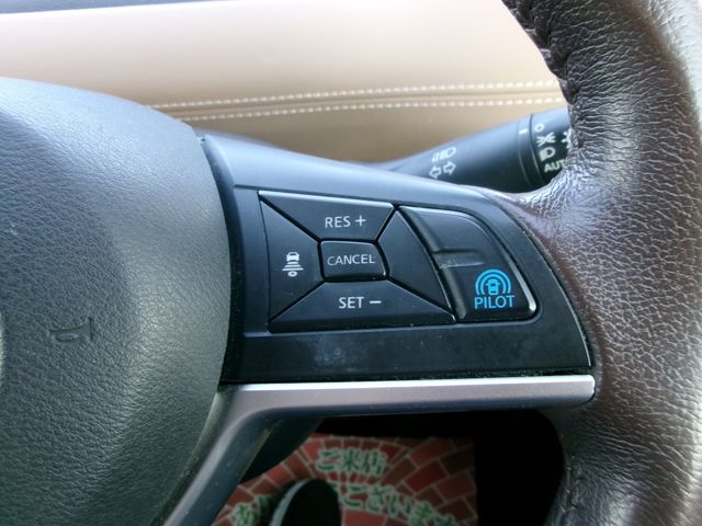 NISSAN SERENA  S-HYBRID 2017 Image 31