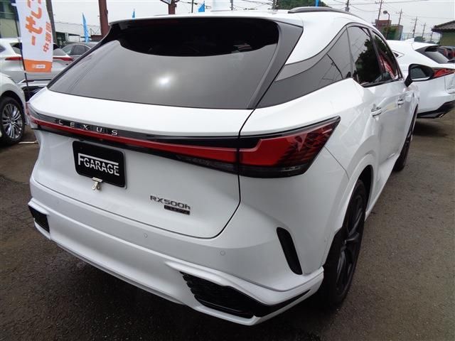 TOYOTA LEXUS RX500H 2023 Image 31