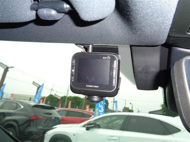 TOYOTA LEXUS RX500H 2023 Image 31