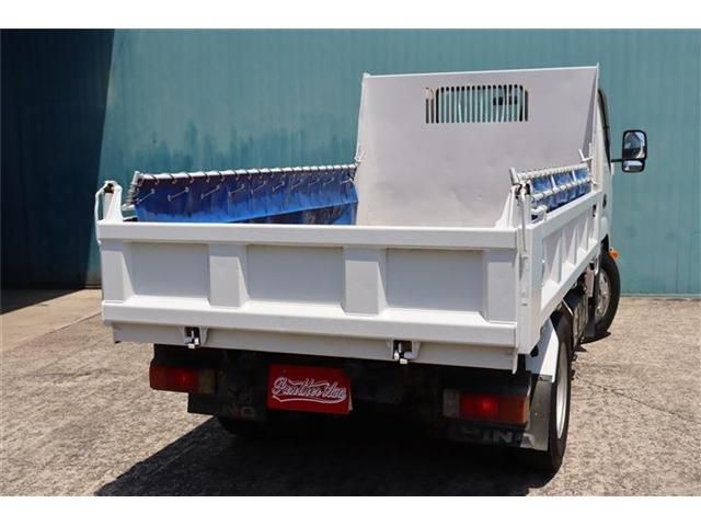 HINO DUTRO 2018 Image 31