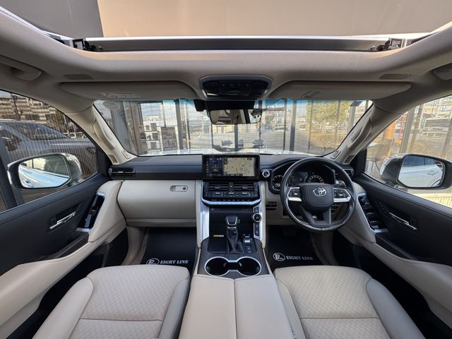 TOYOTA LANDCRUISER WAGON 2023 Image 31