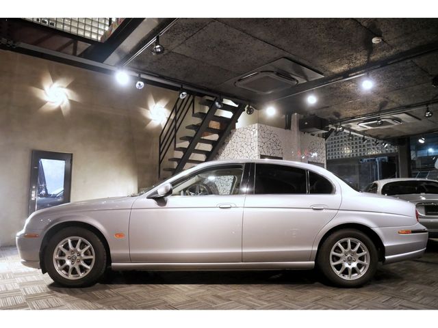 JAGUAR S TYPE 2003 Image 31