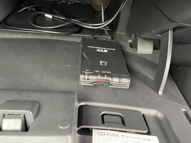 NISSAN NOTE 4WD 2019 Image 31