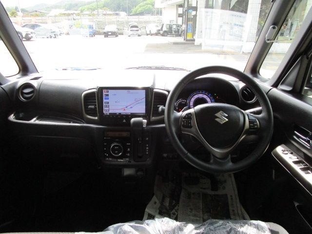 SUZUKI SPACIA CUSTOM Z 4WD 2017 Image 31