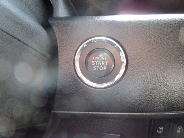 SUZUKI SPACIA CUSTOM Z 4WD 2017 Image 31