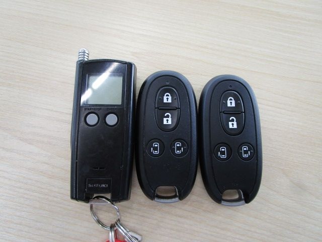 SUZUKI SPACIA CUSTOM Z 4WD 2017 Image 31