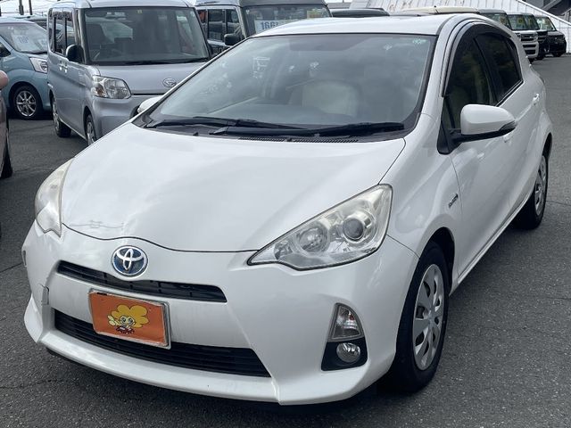 TOYOTA AQUA 2013 Image 31