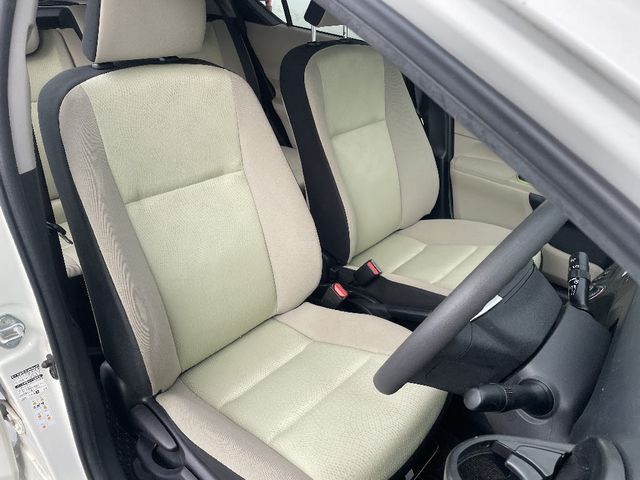 TOYOTA AQUA 2013 Image 31