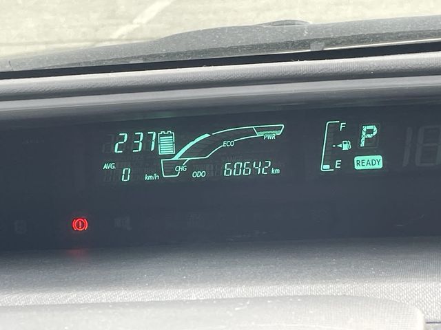 TOYOTA AQUA 2013 Image 31