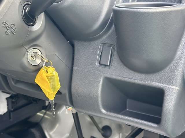 SUZUKI CARRY TRUCK 4WD 2024 Image 31