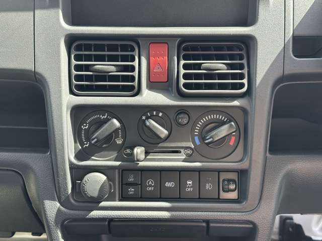 SUZUKI CARRY TRUCK 4WD 2024 Image 31