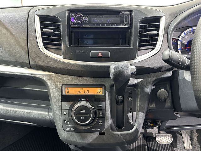 SUZUKI WAGON R STINGRAY 2013 Image 31