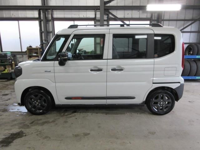 SUZUKI SPACIA GEAR 4WD 2024 Image 31