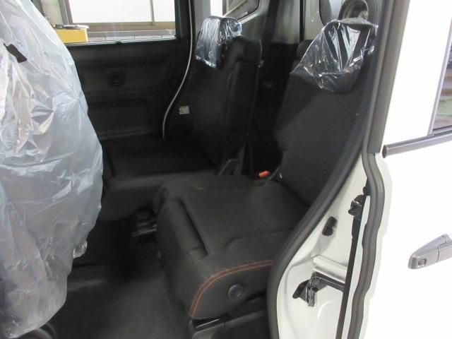 SUZUKI SPACIA GEAR 4WD 2024 Image 31