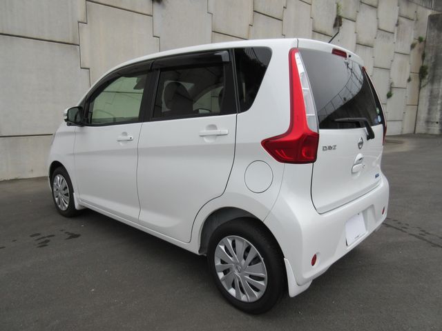 NISSAN DAYZ 2015 Image 31