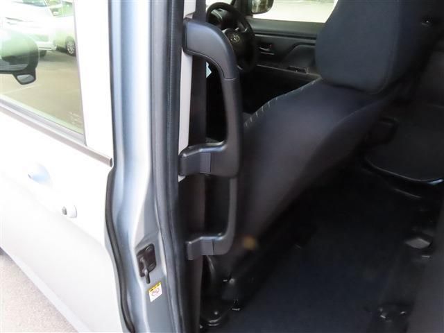 TOYOTA ROOMY 2018 Image 31