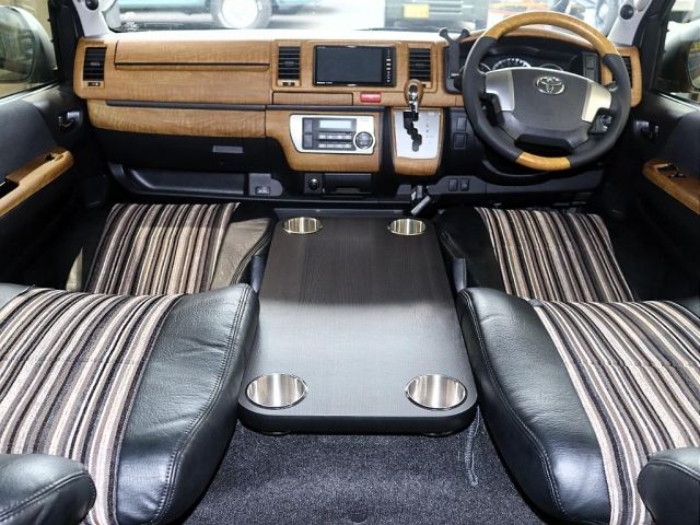 TOYOTA HIACE VAN 2WD 2014 Image 31