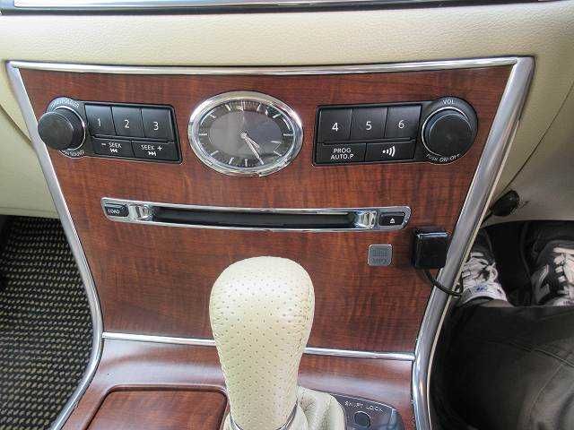 NISSAN FUGA 2005 Image 31