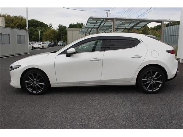 MAZDA 3 FASTBACK 2019 Image 31
