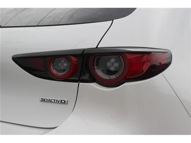 MAZDA 3 FASTBACK 2019 Image 31