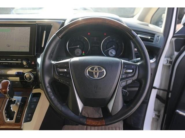 TOYOTA VELLFIRE 2015 Image 31