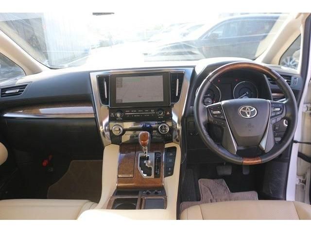 TOYOTA VELLFIRE 2015 Image 31