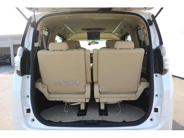 TOYOTA VELLFIRE 2015 Image 31