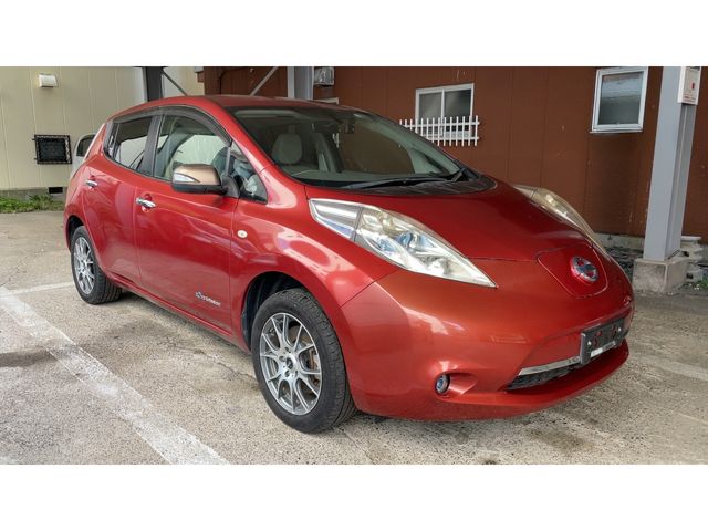 NISSAN LEAF 2015 Image 31