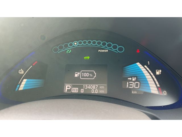 NISSAN LEAF 2015 Image 31