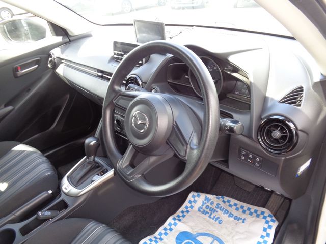 MAZDA 2 2020 Image 31