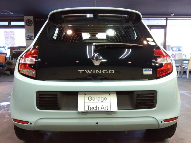 RENAULT TWINGO 2017 Image 31
