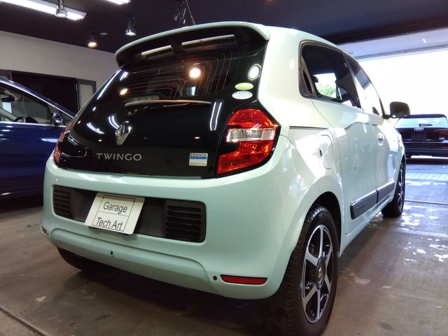 RENAULT TWINGO 2017 Image 31