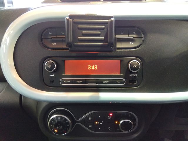 RENAULT TWINGO 2017 Image 31