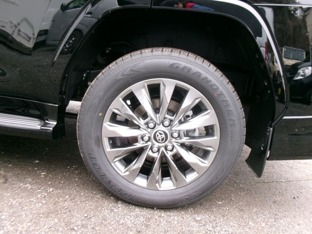 TOYOTA LANDCRUISER WAGON 2023 Image 31