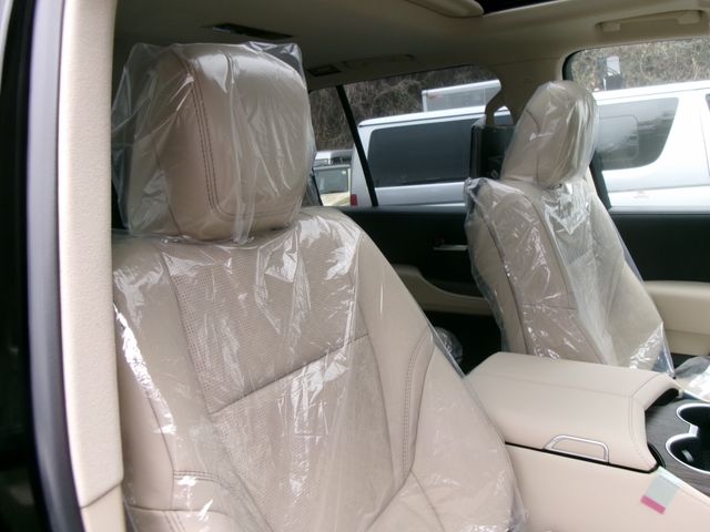 TOYOTA LANDCRUISER WAGON 2023 Image 31