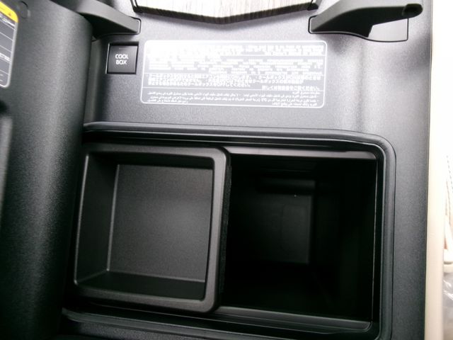 TOYOTA LANDCRUISER WAGON 2023 Image 31