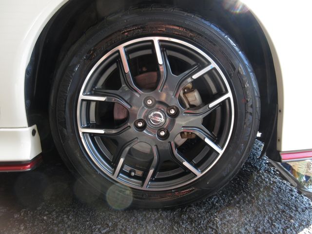 NISSAN NOTE 2017 Image 31