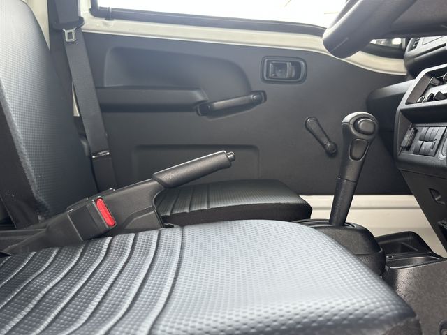 DAIHATSU HIJET TRUCK 2024 Image 31