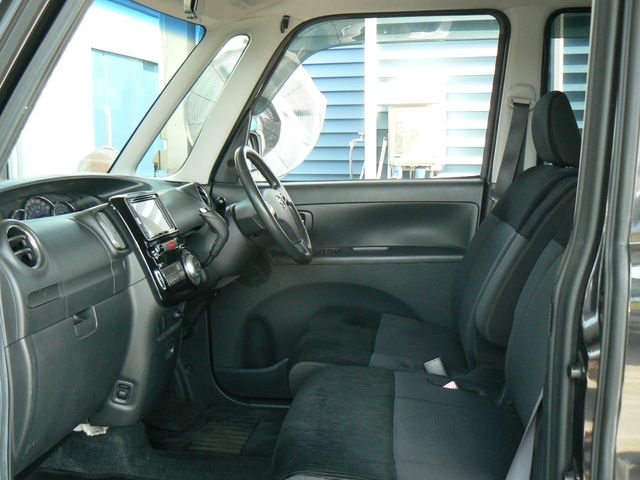 DAIHATSU TANTO CUSTOM 2010 Image 31