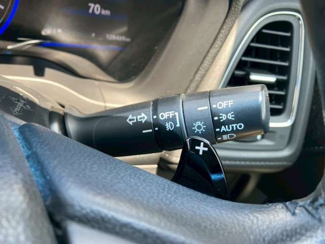 HONDA VEZEL HYBRID 2014 Image 31